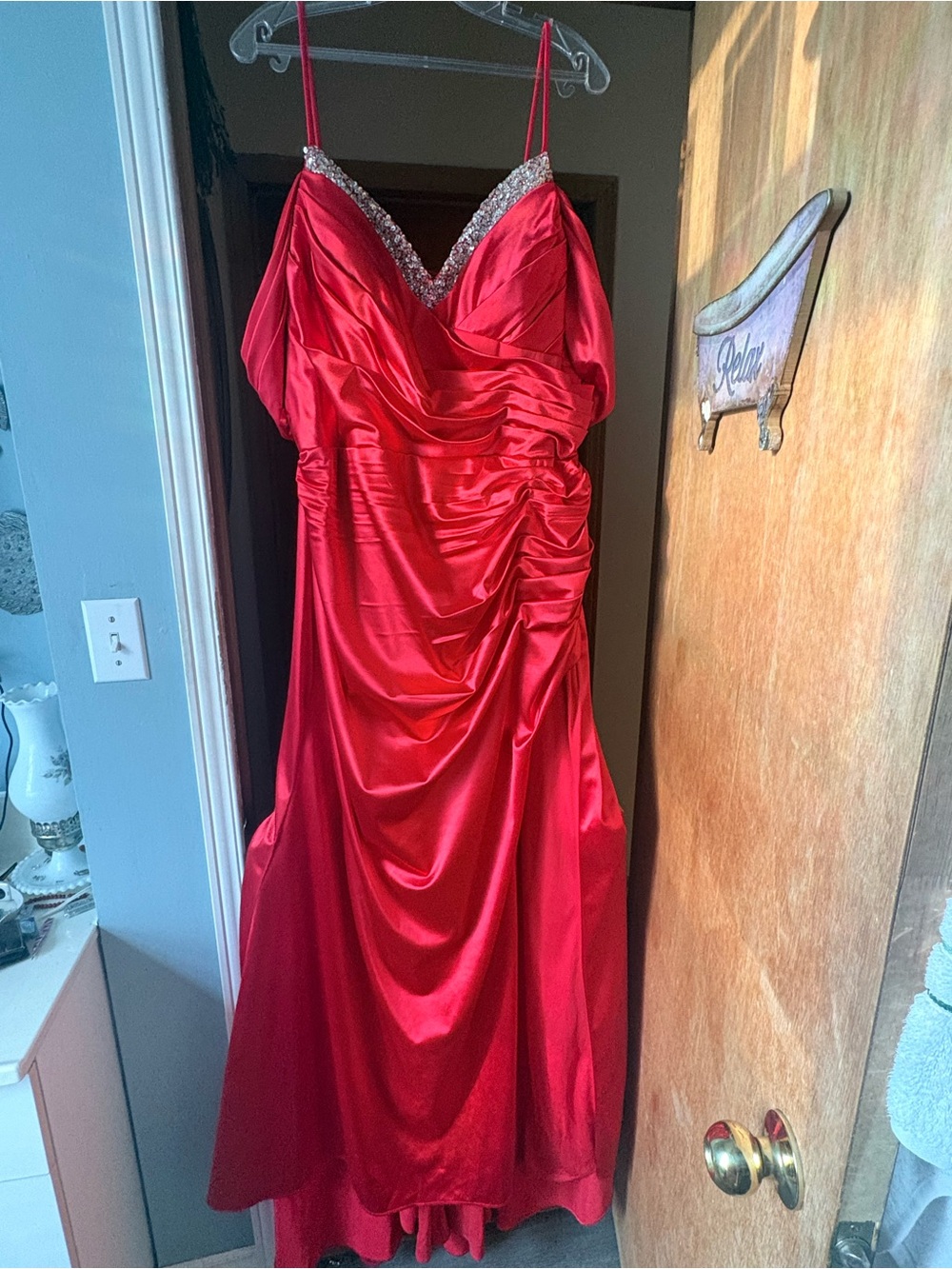Elegant Red Satin Evening Dress with Beaded V-neck